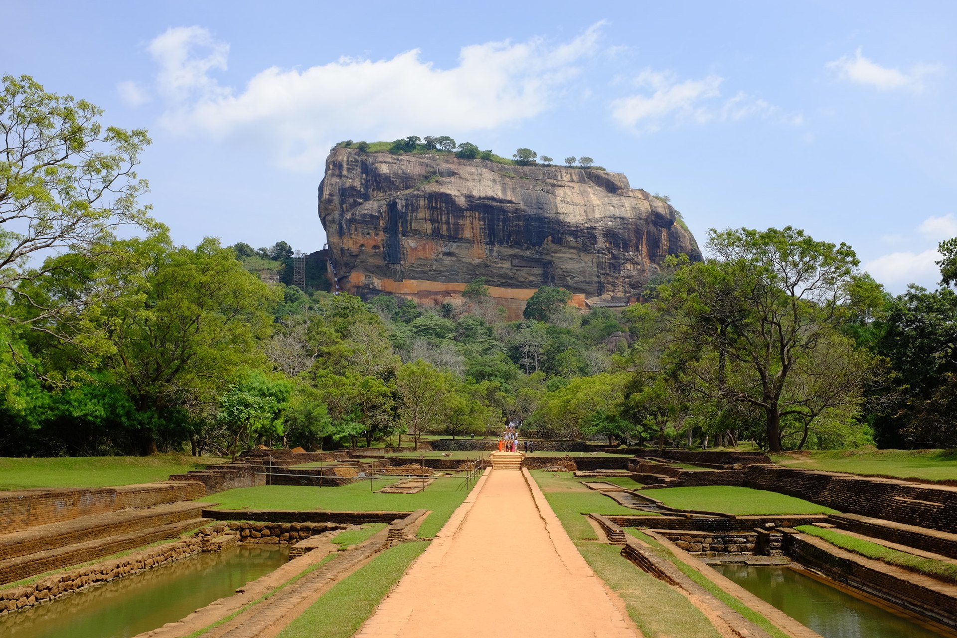 Sigiriya rock fortress — Sri Lanka
